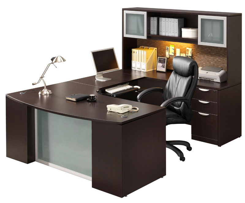 Traditional Desks